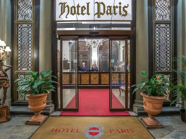 Hotel Paris