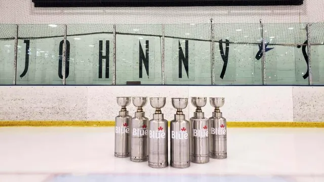 Johnny's Icehouse - East