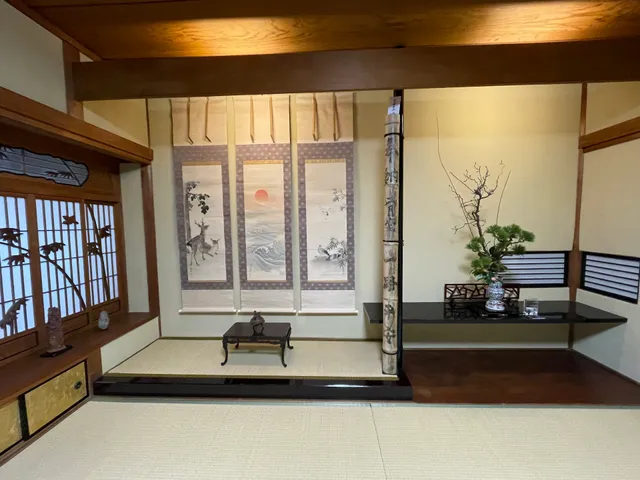 Tea tasting class and antiques Sangoya