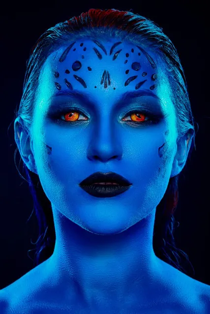 Rey Llewellyn Makeup Artist