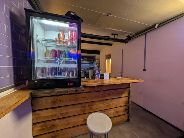 Mr. Waffel & Chicken