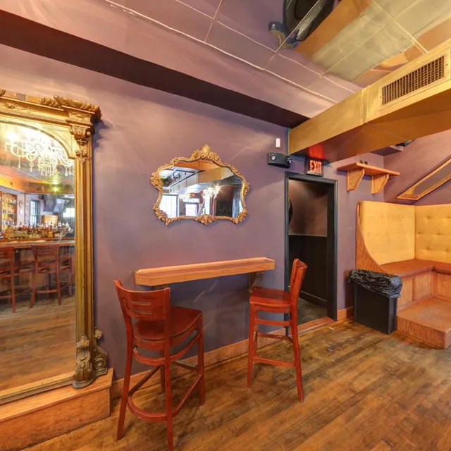 Belle's Cocktail House