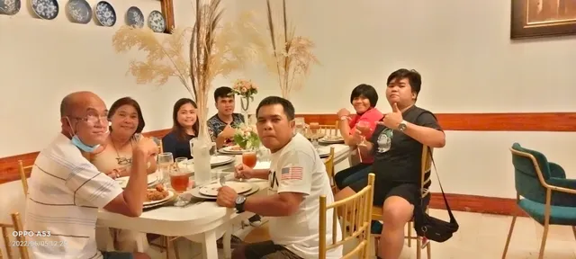 L' Unica Buffet Restaurant