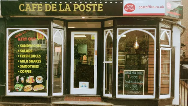 Cafe De La Poste