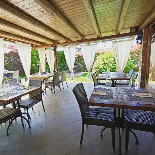 Il Piccolo Borgo Osteria e Vineria