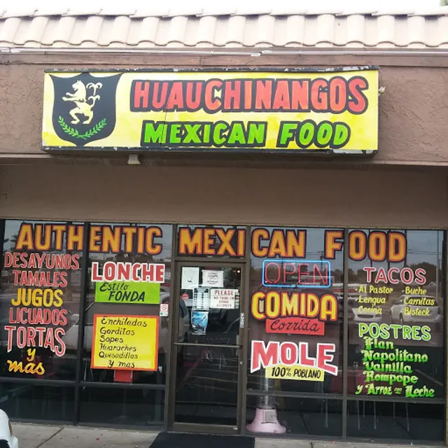 Restaurant Huauchinangos Mexican Food