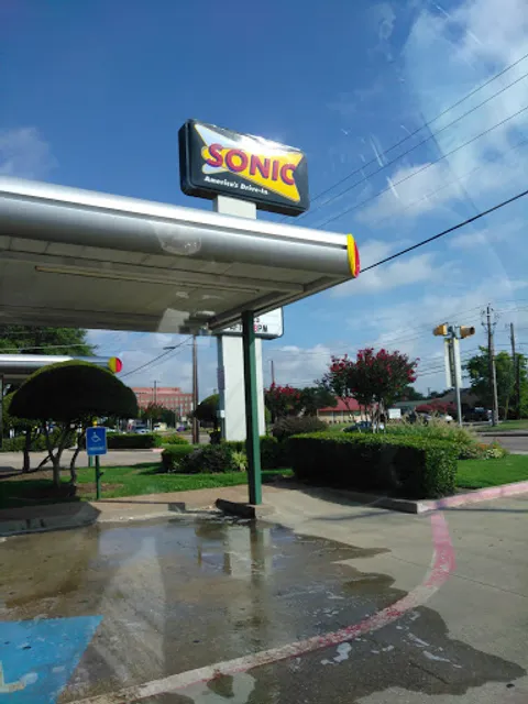 Sonic Drive-In