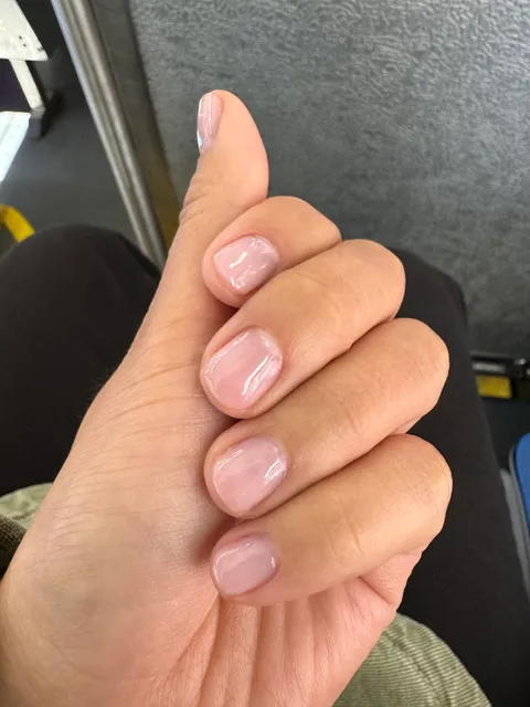 Y Genesis 2 nail salon