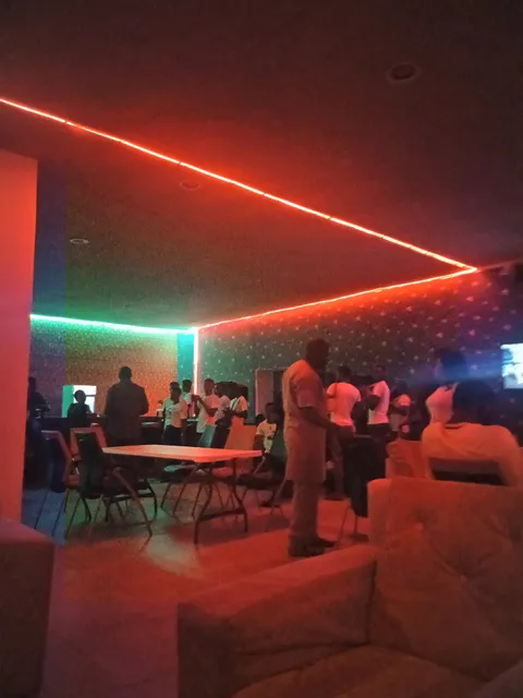 LAH Kitchen And Lounge