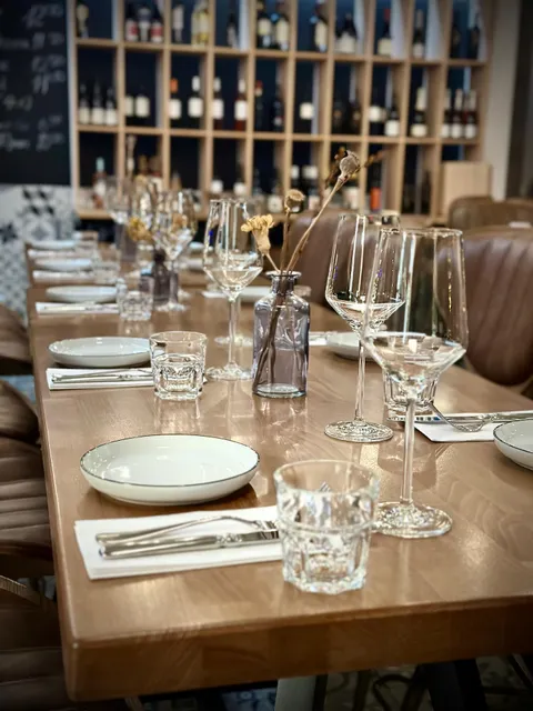 YAMAS Bistro Wine Bar