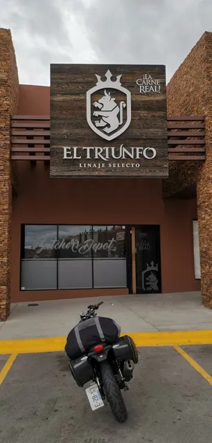 El Triunfo Linaje Selecto