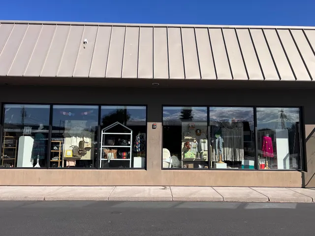 River Bend Resale Boutique