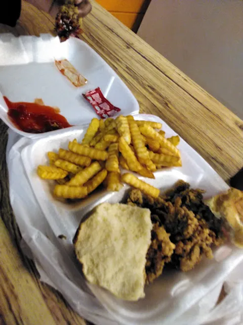 Pelican Seafood and Poboy