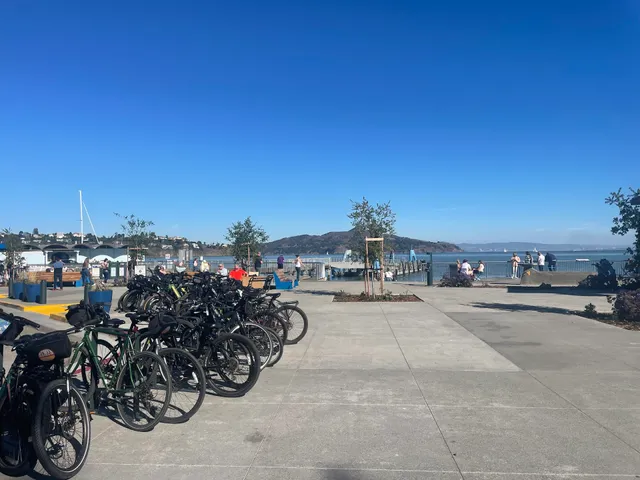 Alcatraz Bikes & Tours