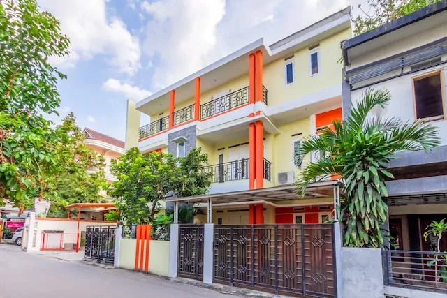 Hotel O Yogyakarta near Universitas Gadjah Mada Formerly Sellinas Guesthouse