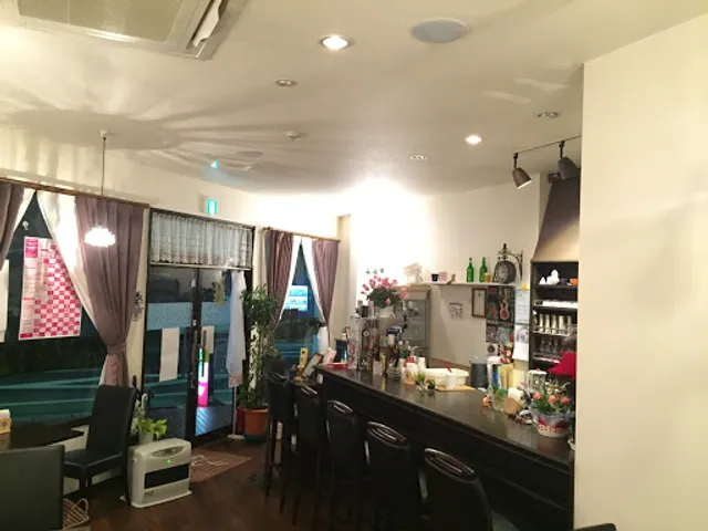 カフェ マナレア