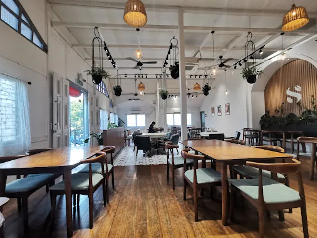 Seed Wholesome Dining • 心意蔬食