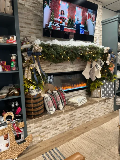 Beau's Delicatessen and Market