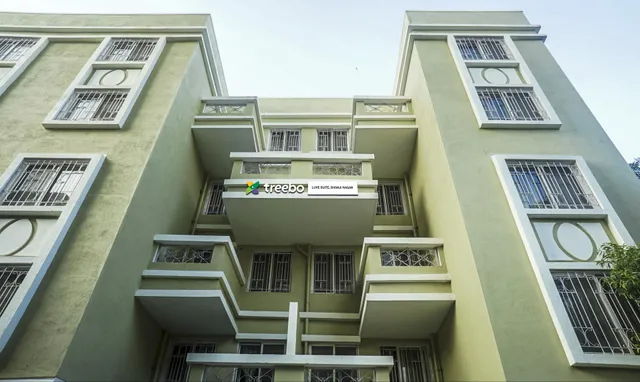Treebo Luxe Suite, Shivaji Nagar