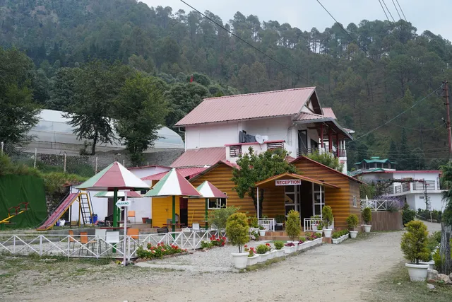 Just Naturals Wellness Resort Nainital