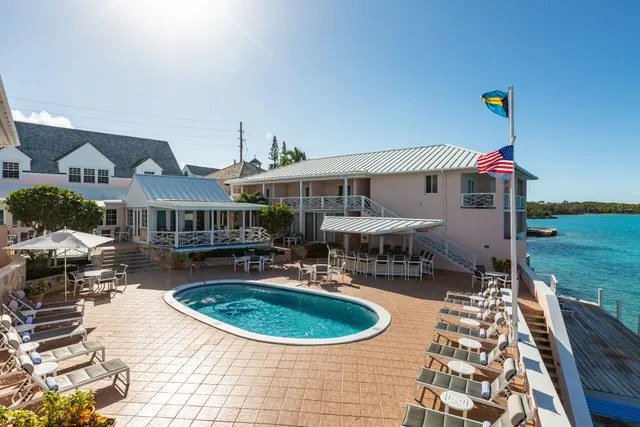 Peace & Plenty Hotel