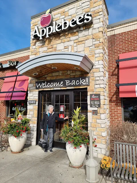 Applebee's Grill + Bar