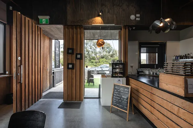 The Farm Shed: East Coast Wine Centre