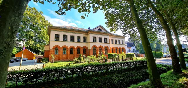 Flörsheimer Hof ( la chinezu )