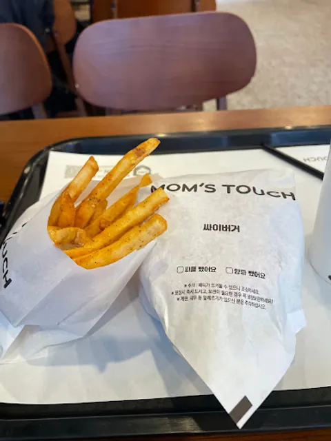 맘스터치 전북도청점