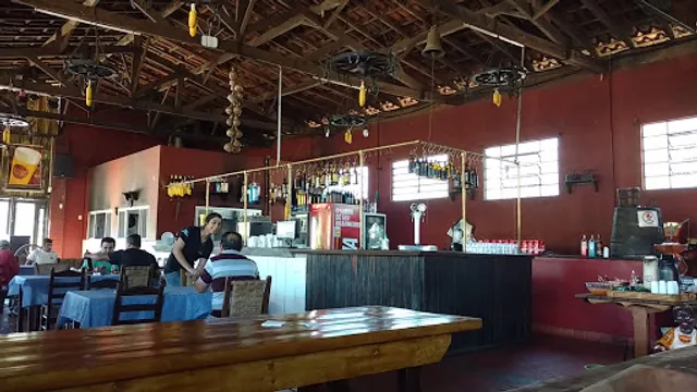 Restaurante e Antiquario Carroça