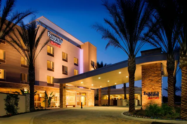 Fairfield by Marriott Inn & Suites Tustin Orange County