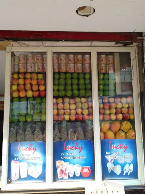 Lucky Juice Centre + pizza