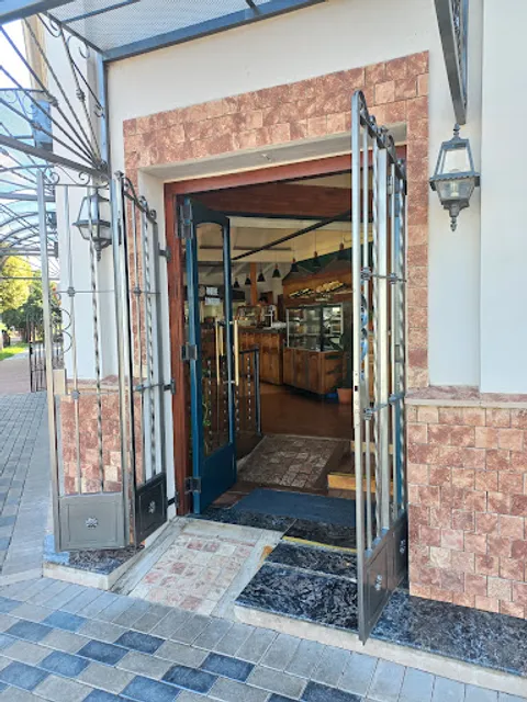 PanPlona - Panadería & Bar