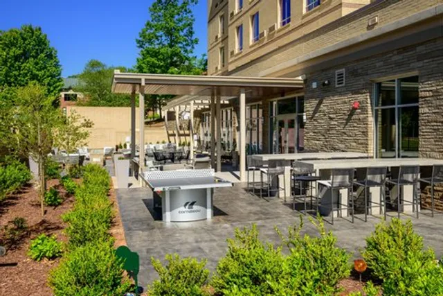 Courtyard by Marriott Raleigh Cary Crossroads