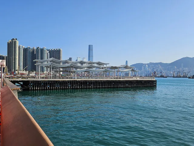 Cheung Sha Wan Promenade