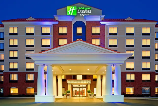 Holiday Inn Express & Suites Albany Airport Area - Latham by IHG
