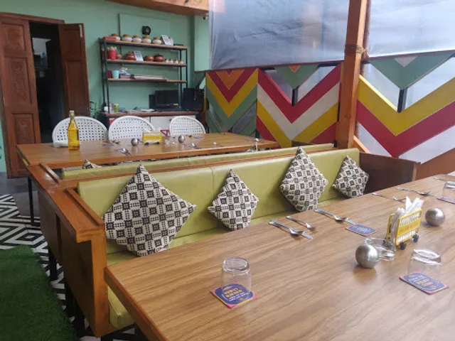 Jantar Mantar Lokhandwala