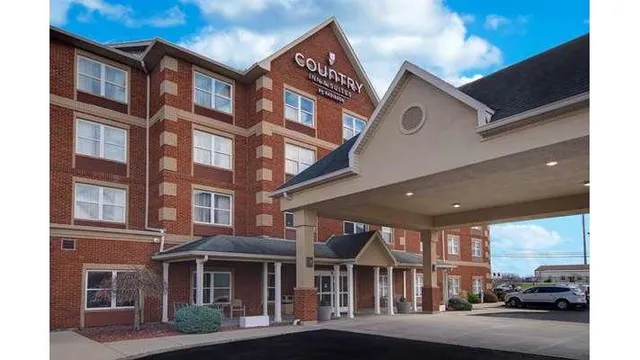 Country Inn & Suites by Radisson, Cincinnati Airport, KY