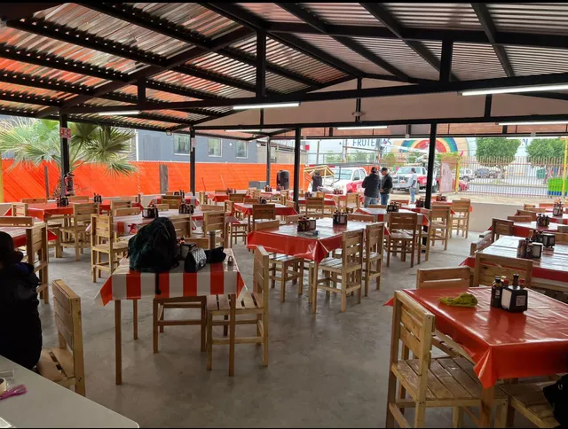 Callos y Aguachiles “Los Olivos”