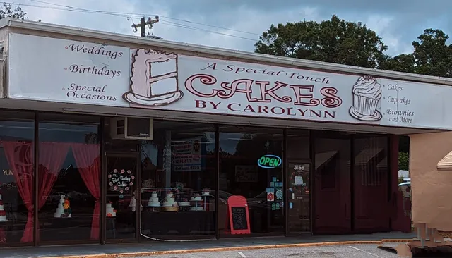 A Special Touch - Cakes By Carolynn