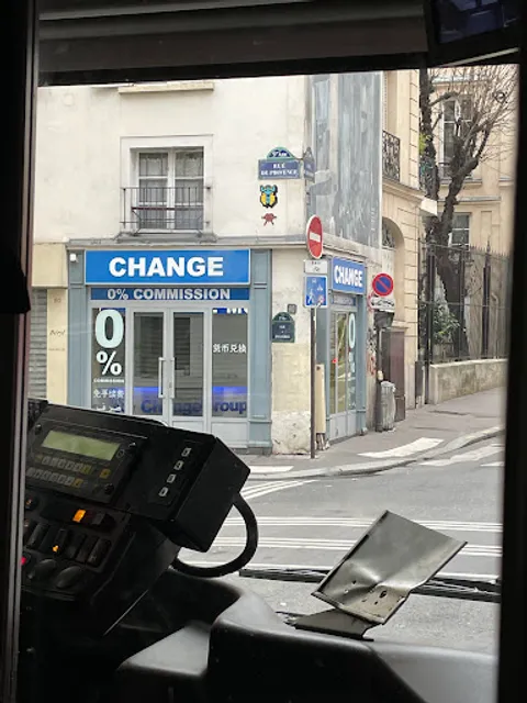 PARIS PROVENCE
