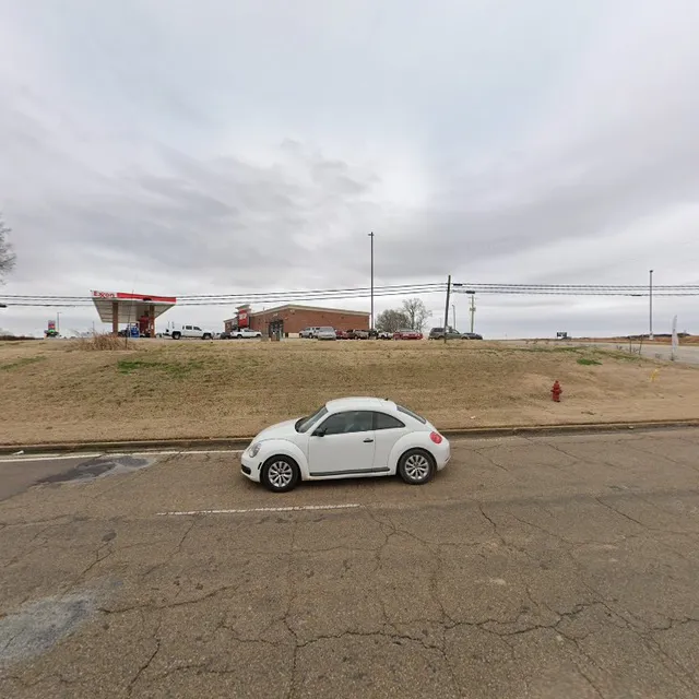 Como Wine, Liquor, and Travel Center