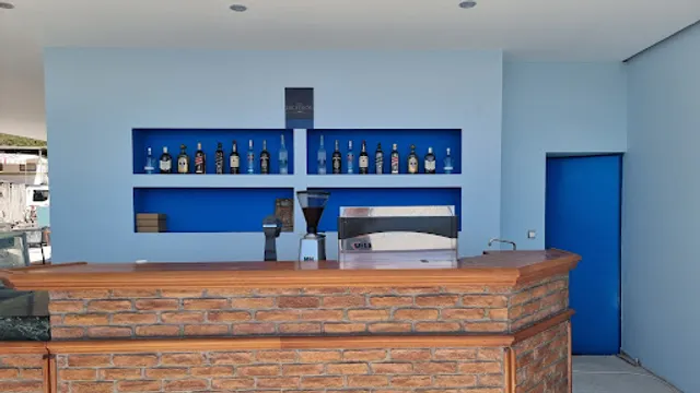 Palmetis Café Snack Bar