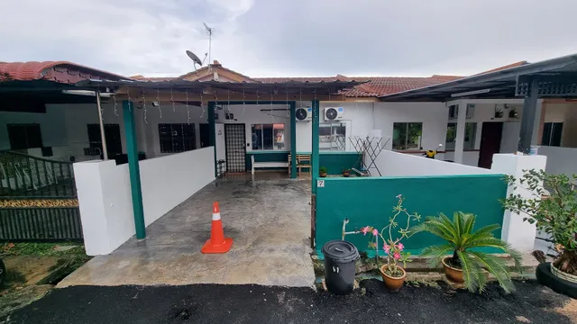 MAR Homestay Seri Iskandar