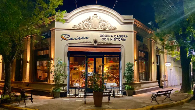 Raíces Cocina Casera