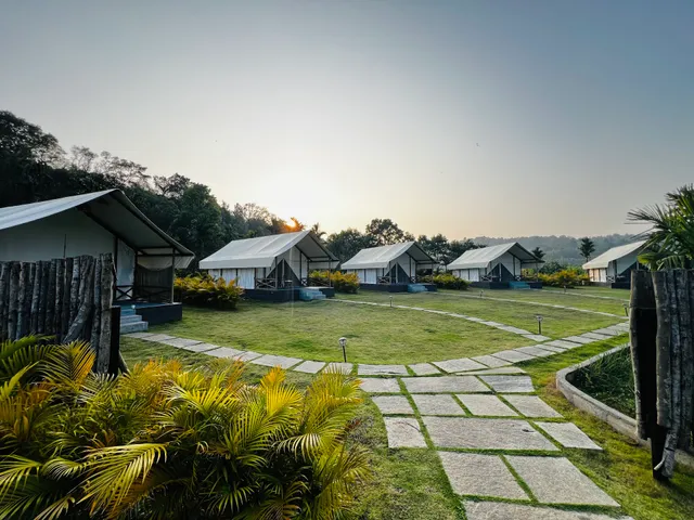 REDBERRY'S LUXURY STAY