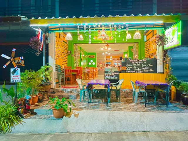 Charm Thai restaurant khaoLak( ชามไทย)