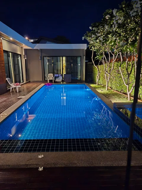 Seahouses Hua Hin Poolvilla