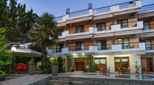 Syrtaki Hotel Ofrinio