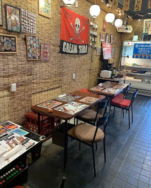 炭火焼酒場 BUTAYA3 懐かしの昭和レトロ空間